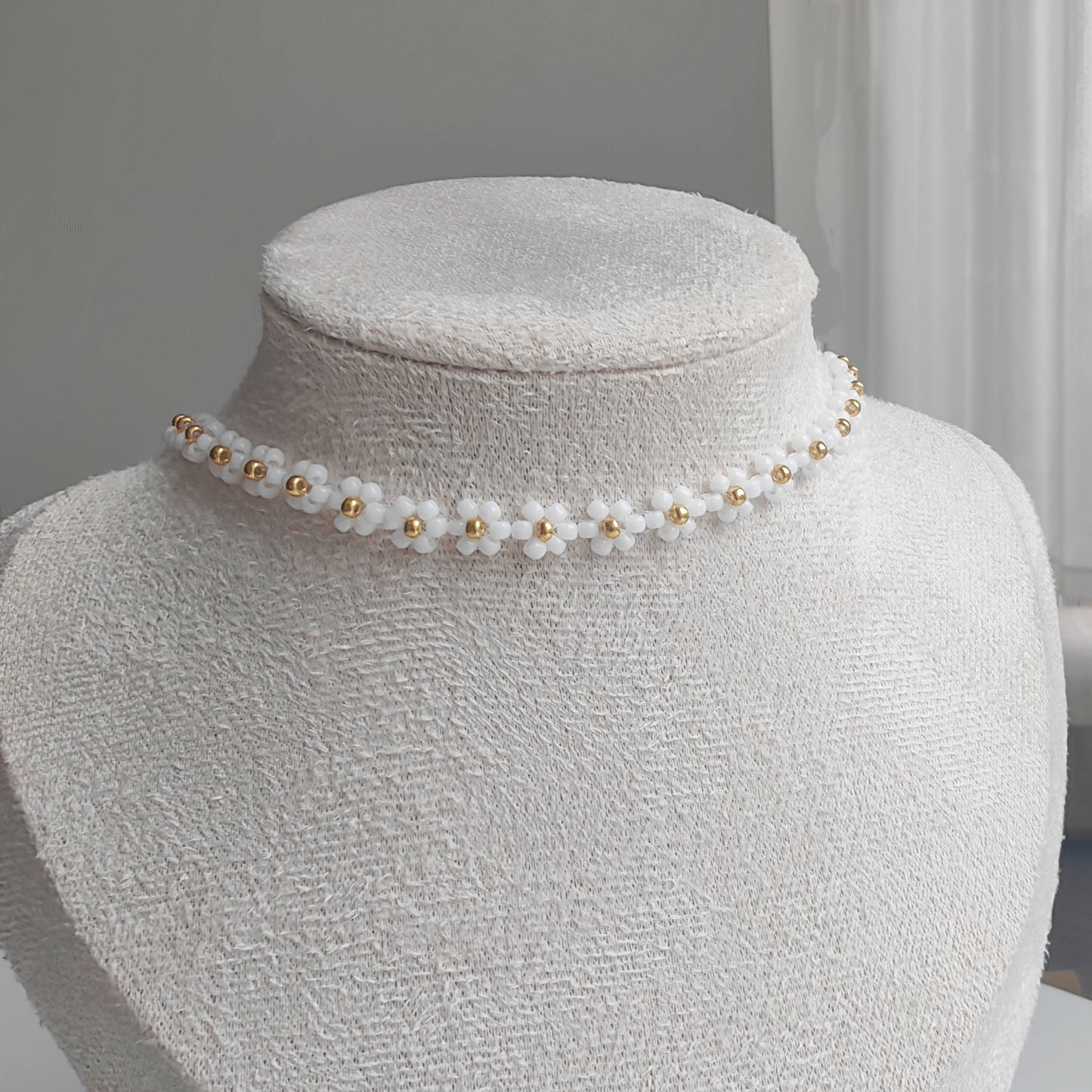 women-white-beads-handcrafted-necklace