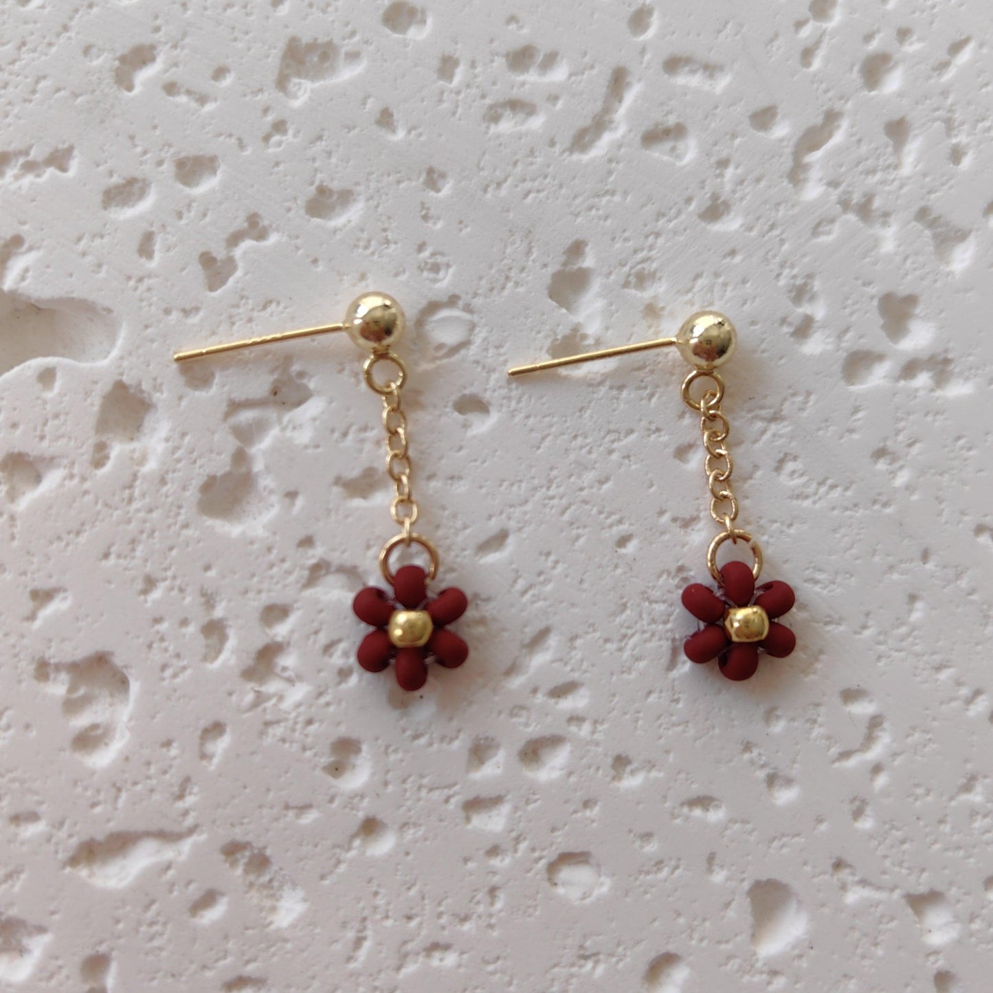 Red Daisy Earrings, delicate handmade 3mm seed bead floral earrings