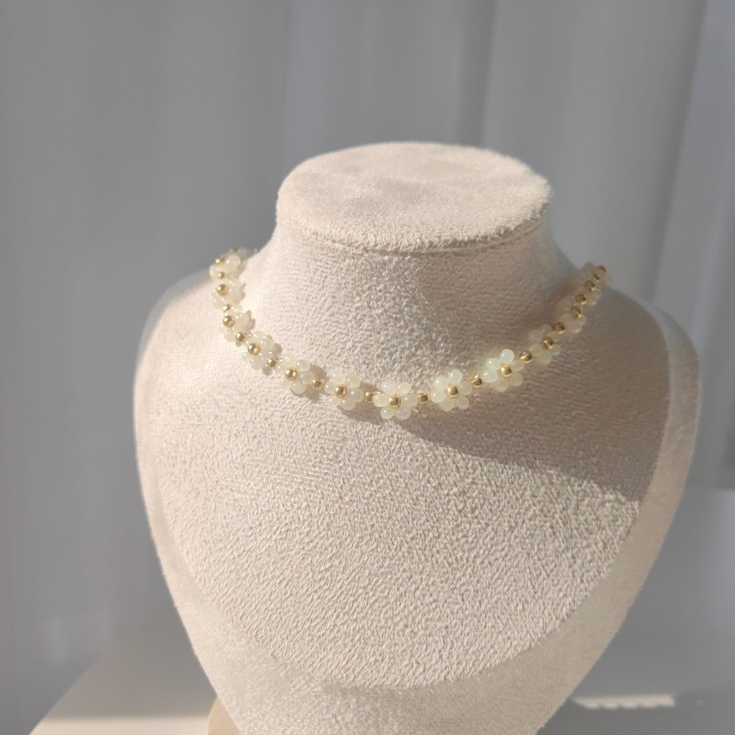 white-beads-handmade-necklace