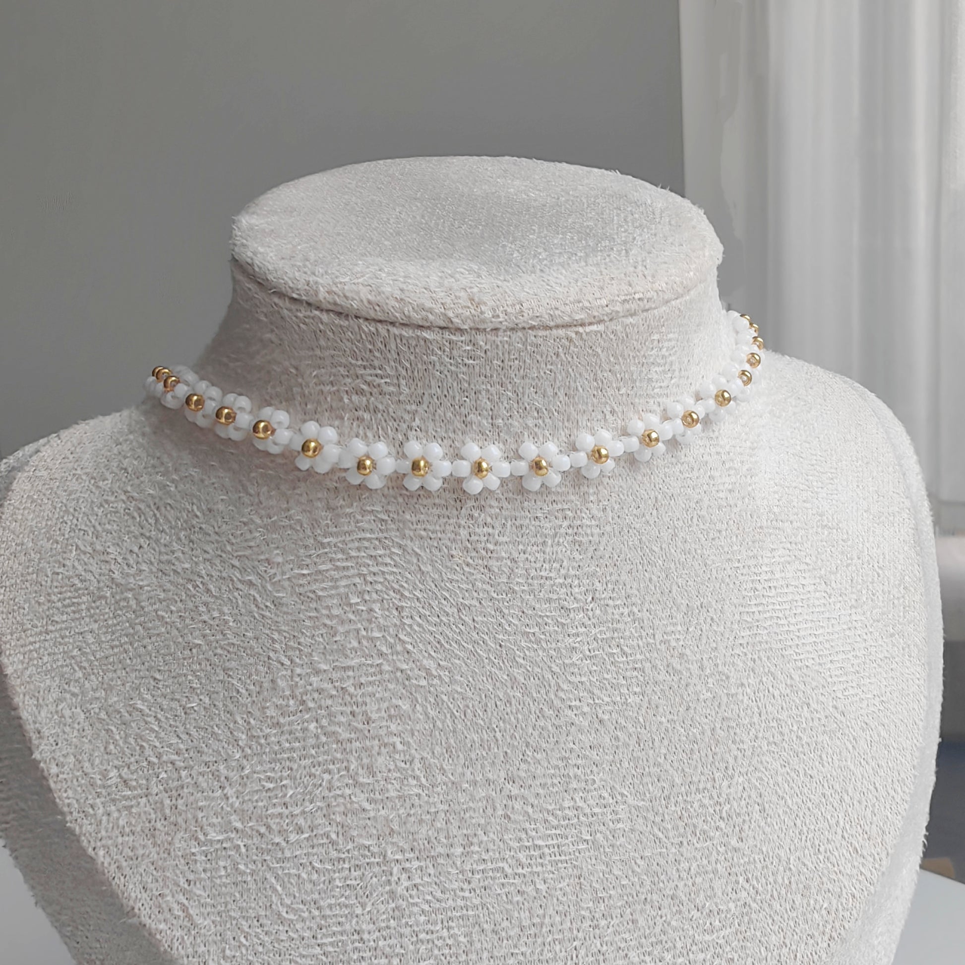 women-white-beads-handcrafted-necklace